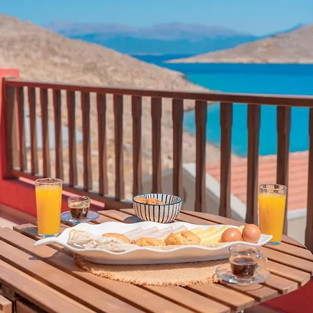 Remvi Seaside * Chalki Town
