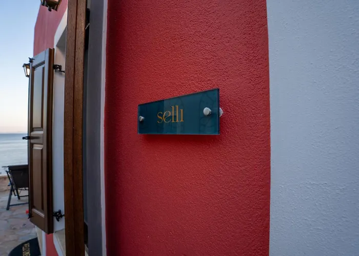 Remvi Seaside * Chalki Town