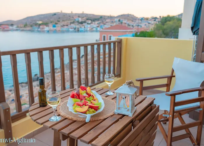 Remvi Seaside Casa de Férias Chalki Town